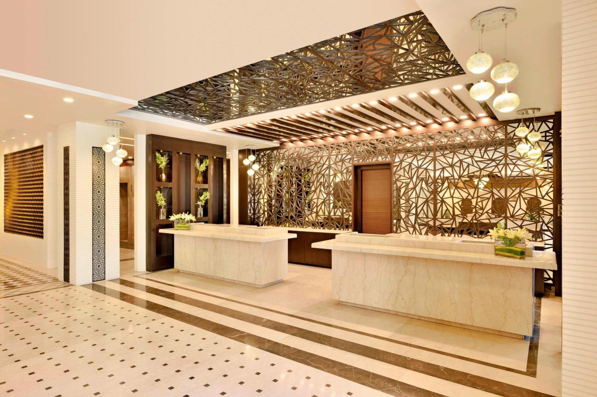 Four Points By Sheraton Srinagar Bagian luar foto